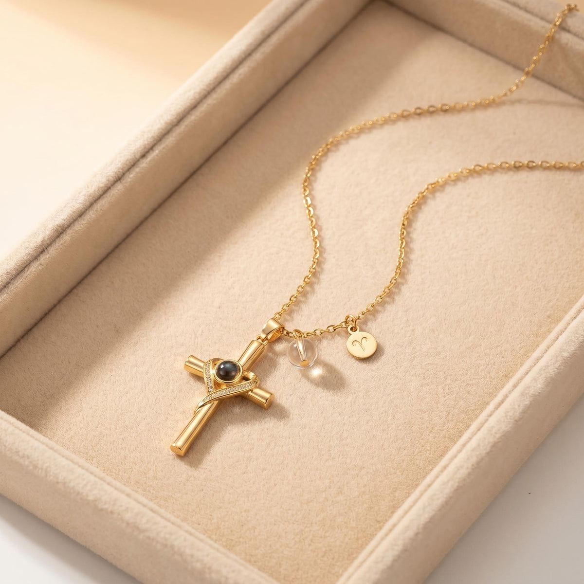 The Shine of Faith Cross Photo Projection Necklace