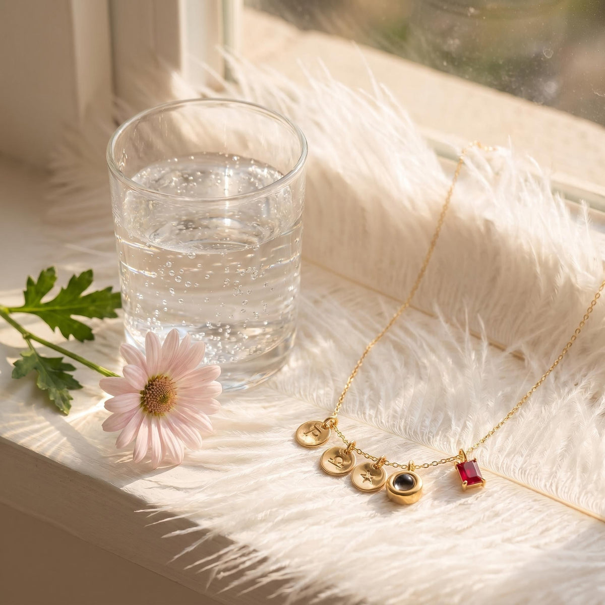 The Ripple Disk Necklace